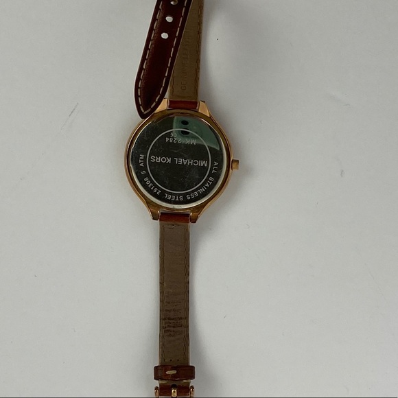 Michael Kors Slim Runway Watch Rose Gold Leather - Picture 6 of 8